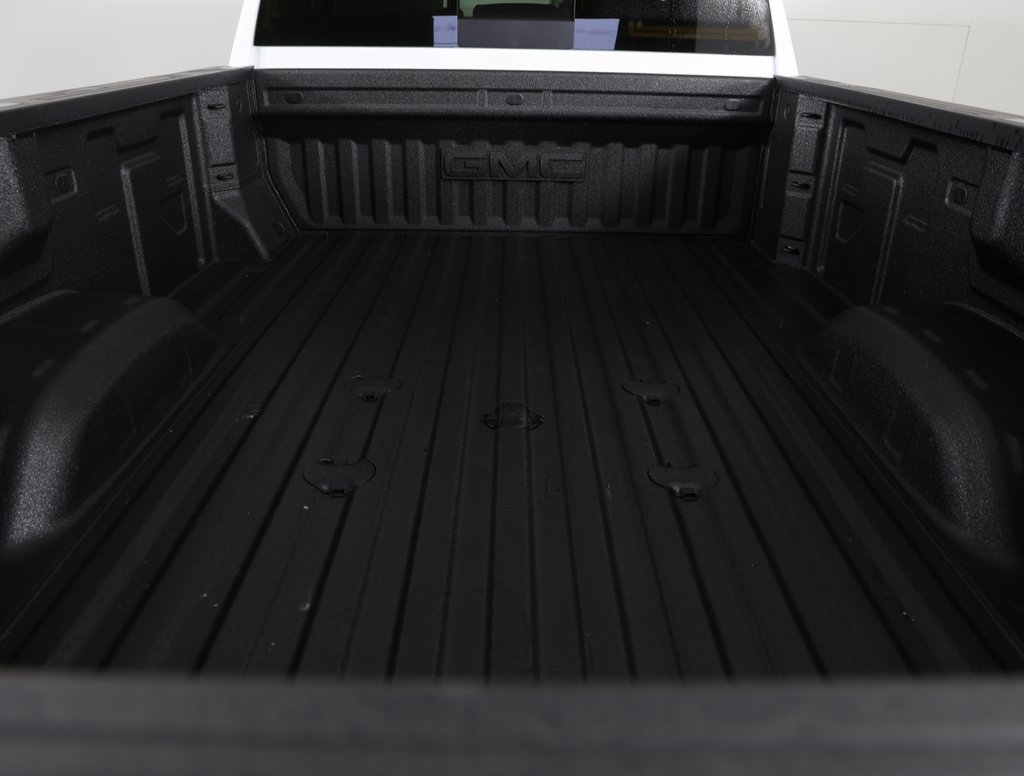 New 2026 GMC Sierra 3500 SLT w/ SLT Convenience Package image 7