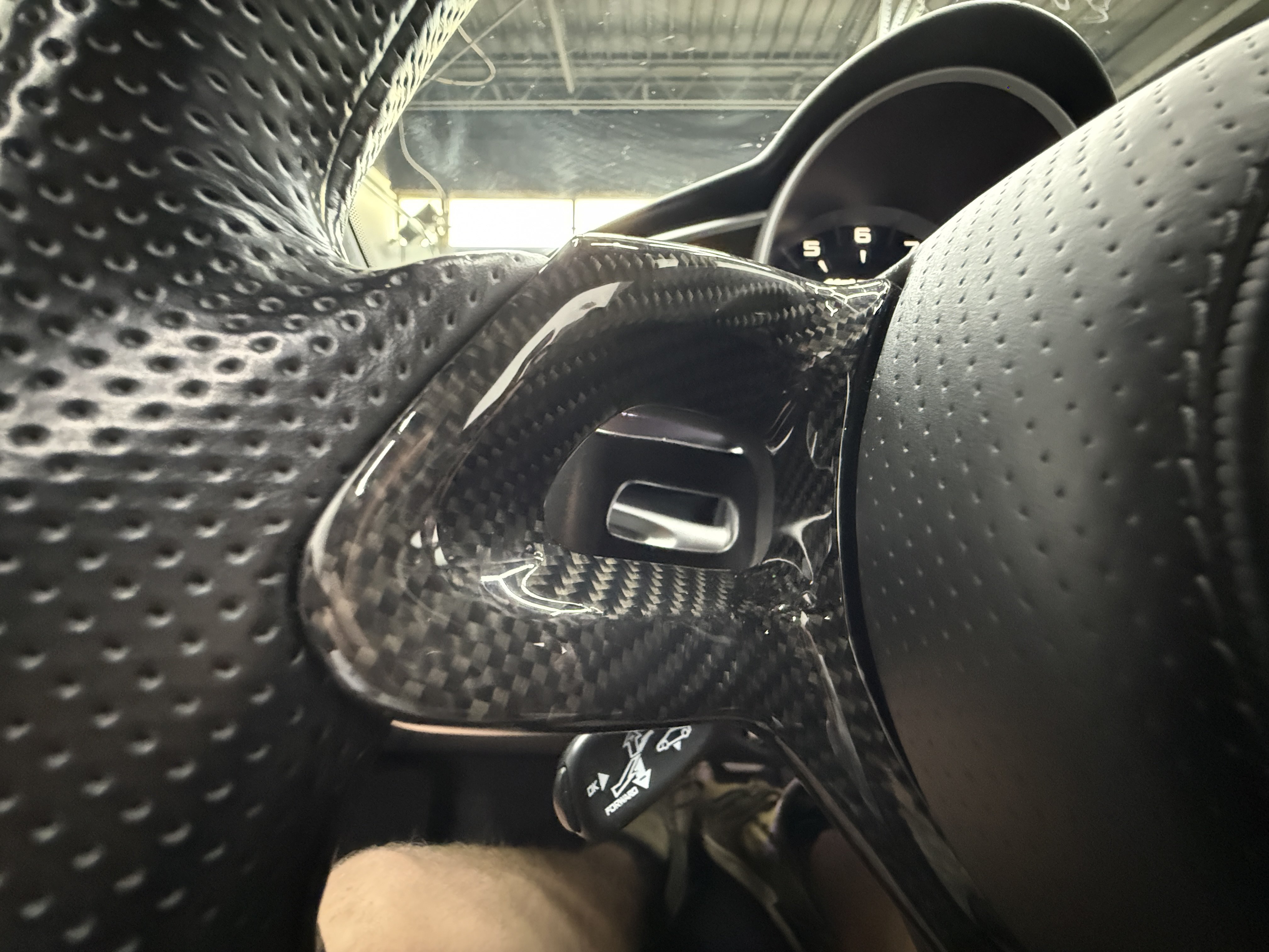 Used 2016 McLaren 650S Spider RWD image 20