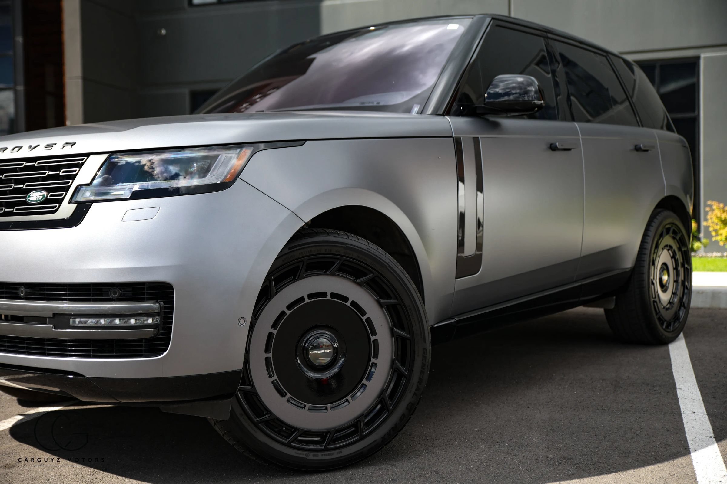 Used 2023 Land Rover Range Rover SE AWD/4WD image 6