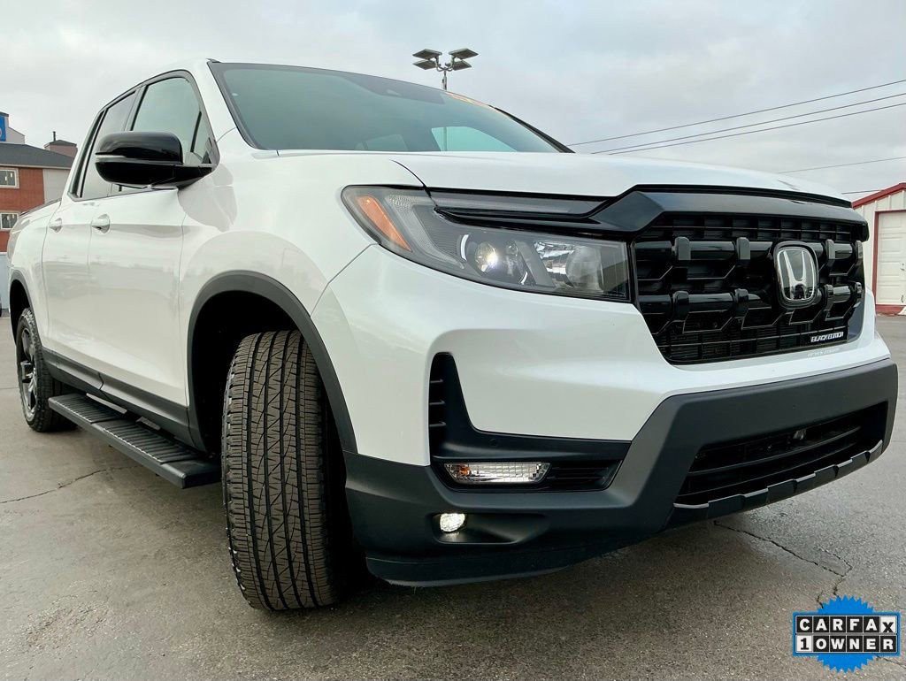 Used 2025 Honda Ridgeline Black Edition image 2