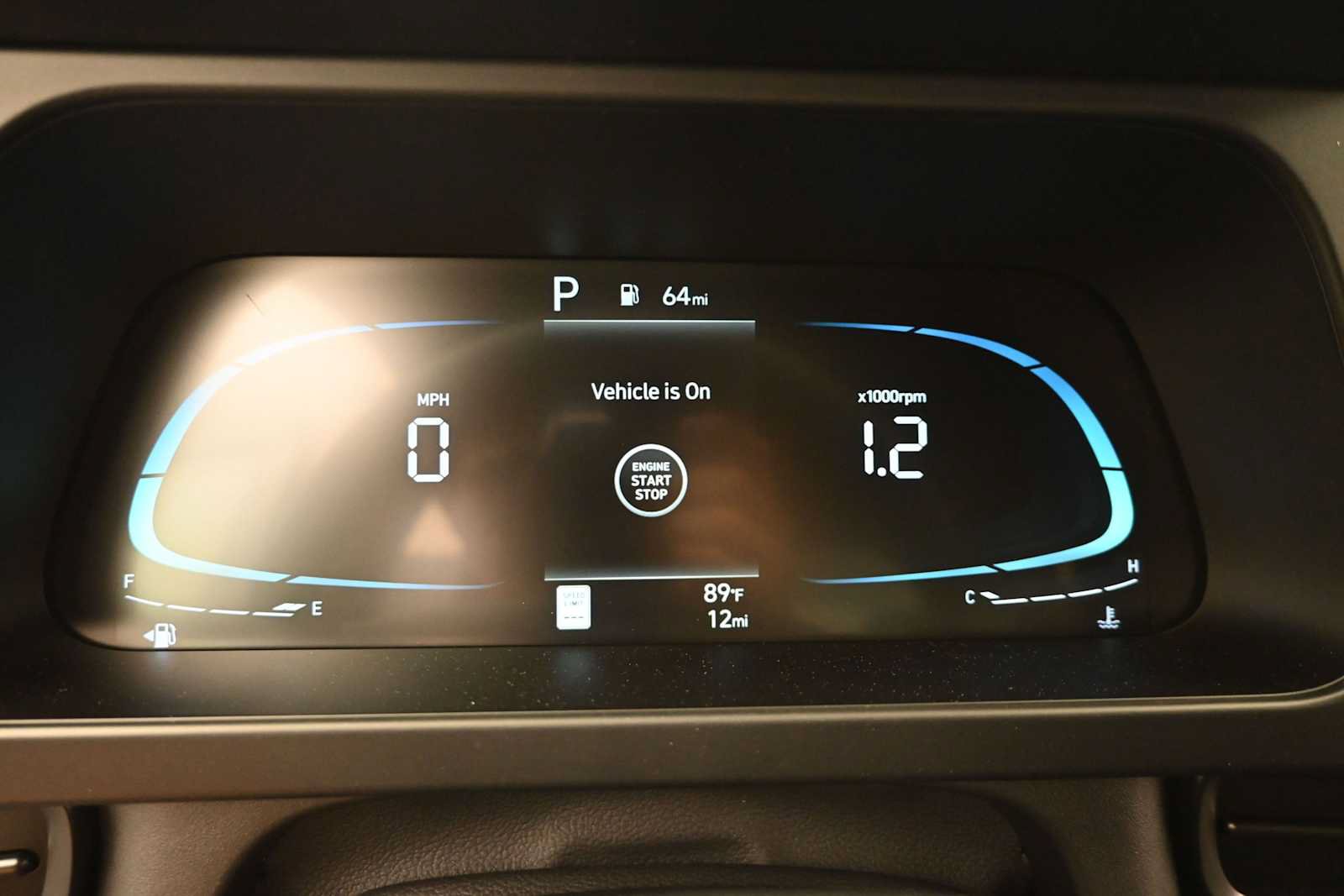 New 2026 Hyundai Elantra SEL Sport FWD image 17