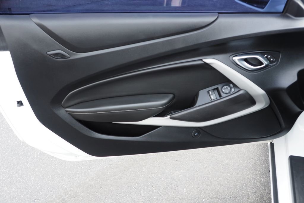 Used 2020 Chevrolet Camaro LS image 14