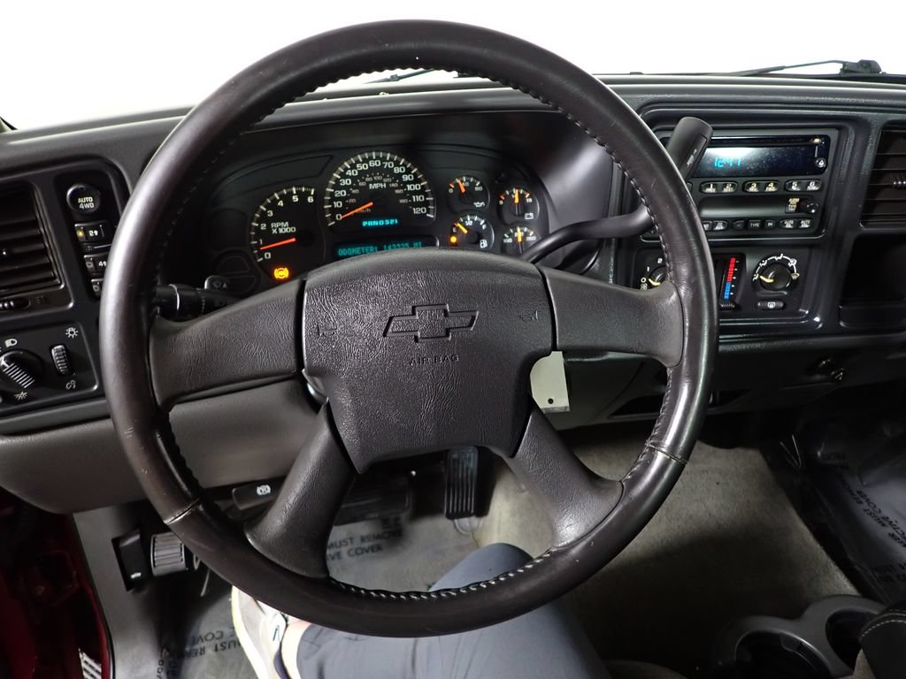 Used 2005 Chevrolet Silverado 1500 4x4 Crew Cab image 19