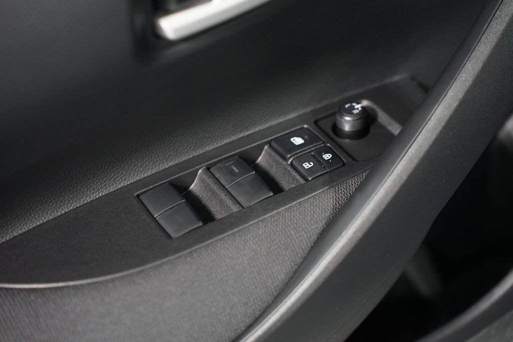New 2026 Toyota Corolla SE FWD image 31