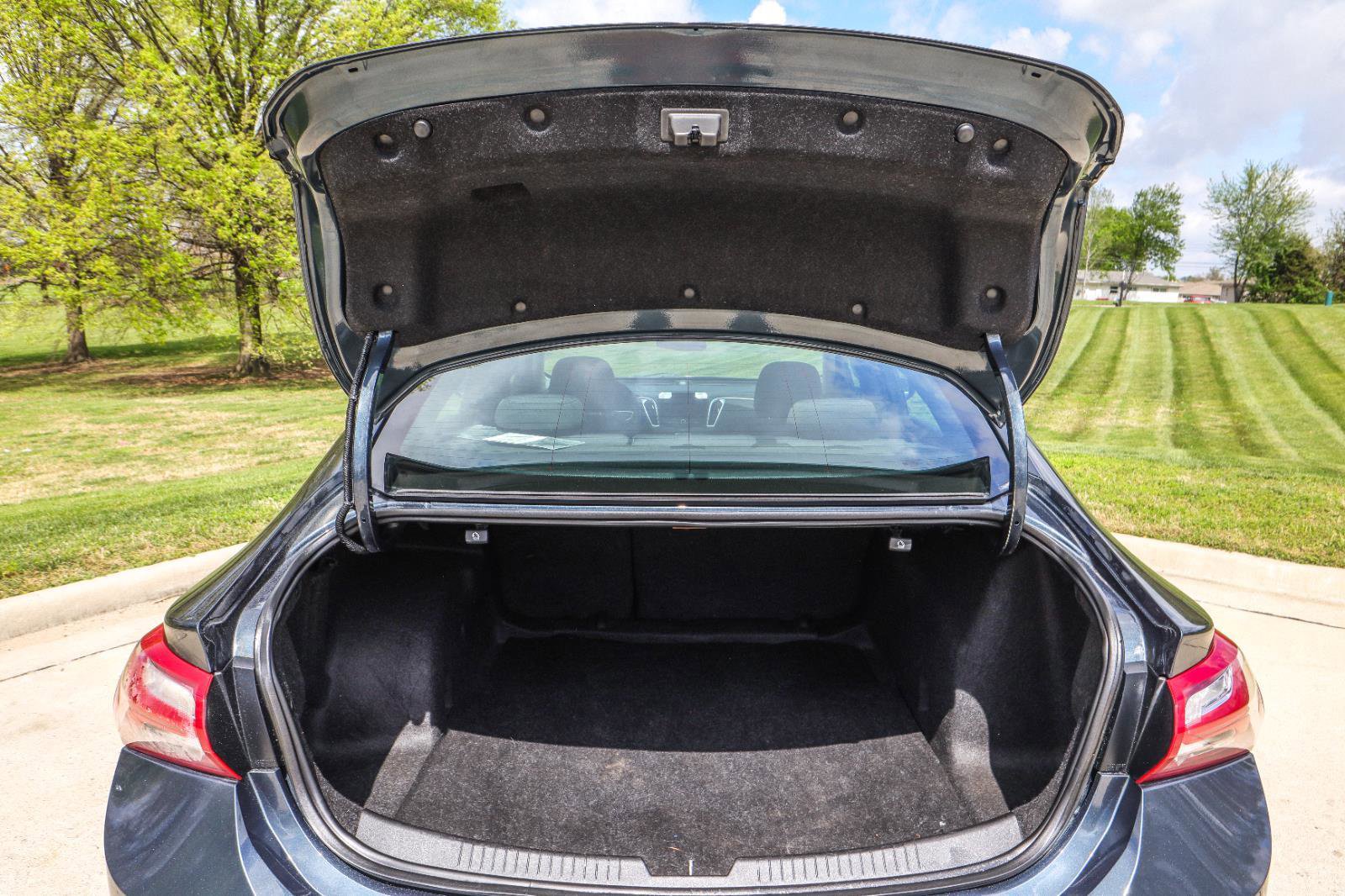 Used 2019 Chevrolet Malibu LT image 21