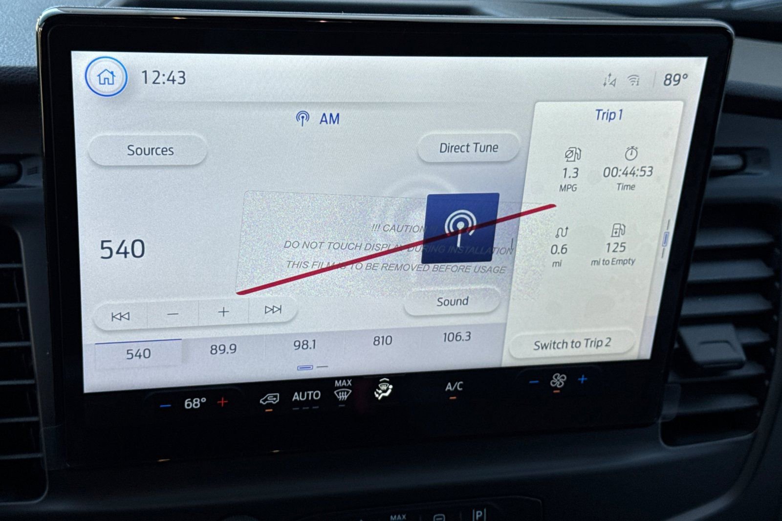 New 2026 Ford Transit 250 148 Medium Roof w/ Load Area Protection Package image 16