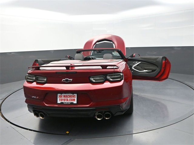 Used 2022 Chevrolet Camaro ZL1 image 36