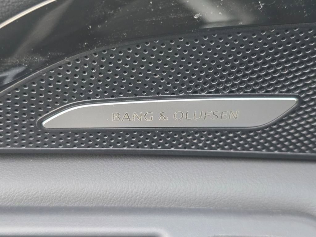 Used 2025 Audi Q5 Premium Plus AWD/4WD image 22