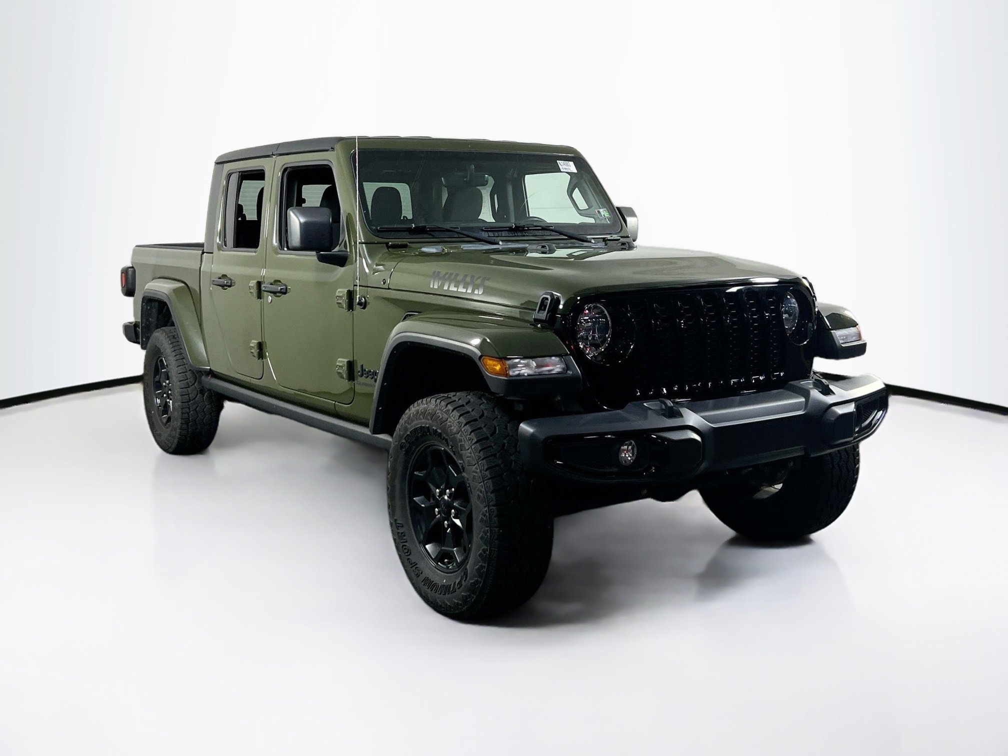 Used 2022 Jeep Gladiator Willys image 3