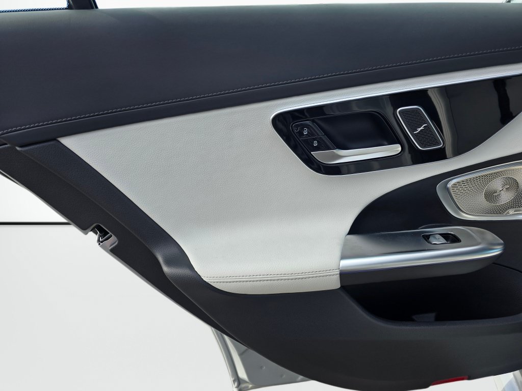 New 2026 Mercedes-Benz C 300 4MATIC Sedan image 19