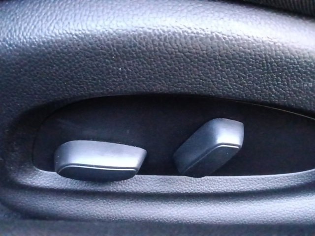 Used 2022 Chevrolet Camaro LT w/ RS Package image 16