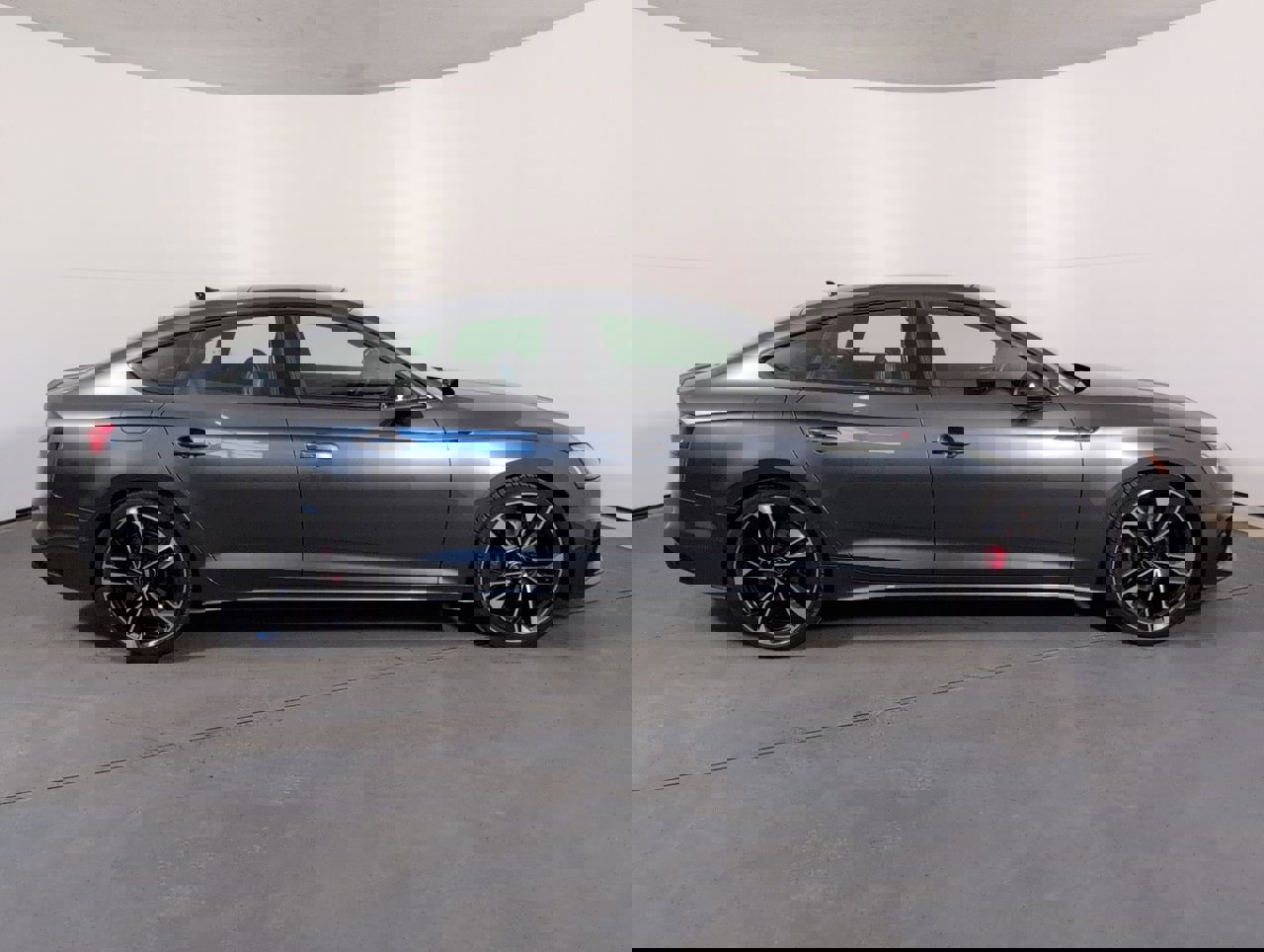 Used 2023 Audi S5 Premium Plus w/ Premium Plus Package image 40