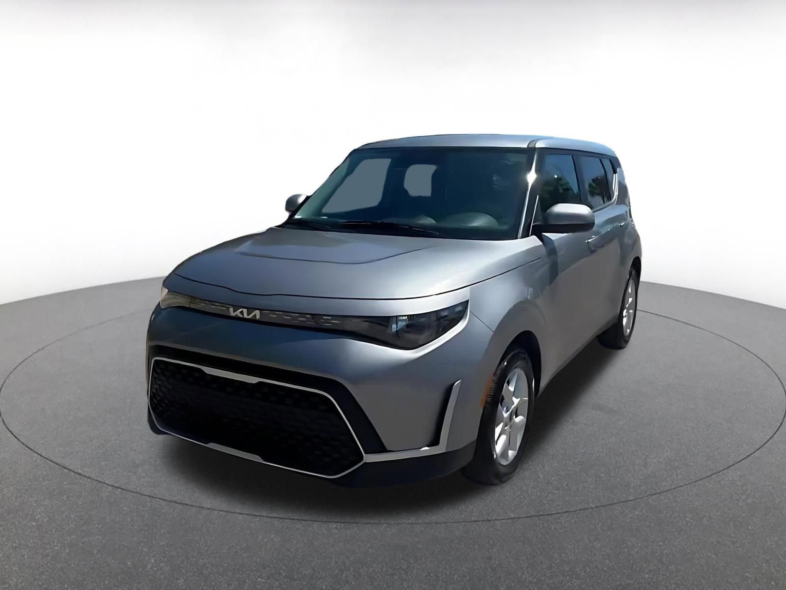 Used 2025 Kia Soul LX w/ LX Technology Package image 7