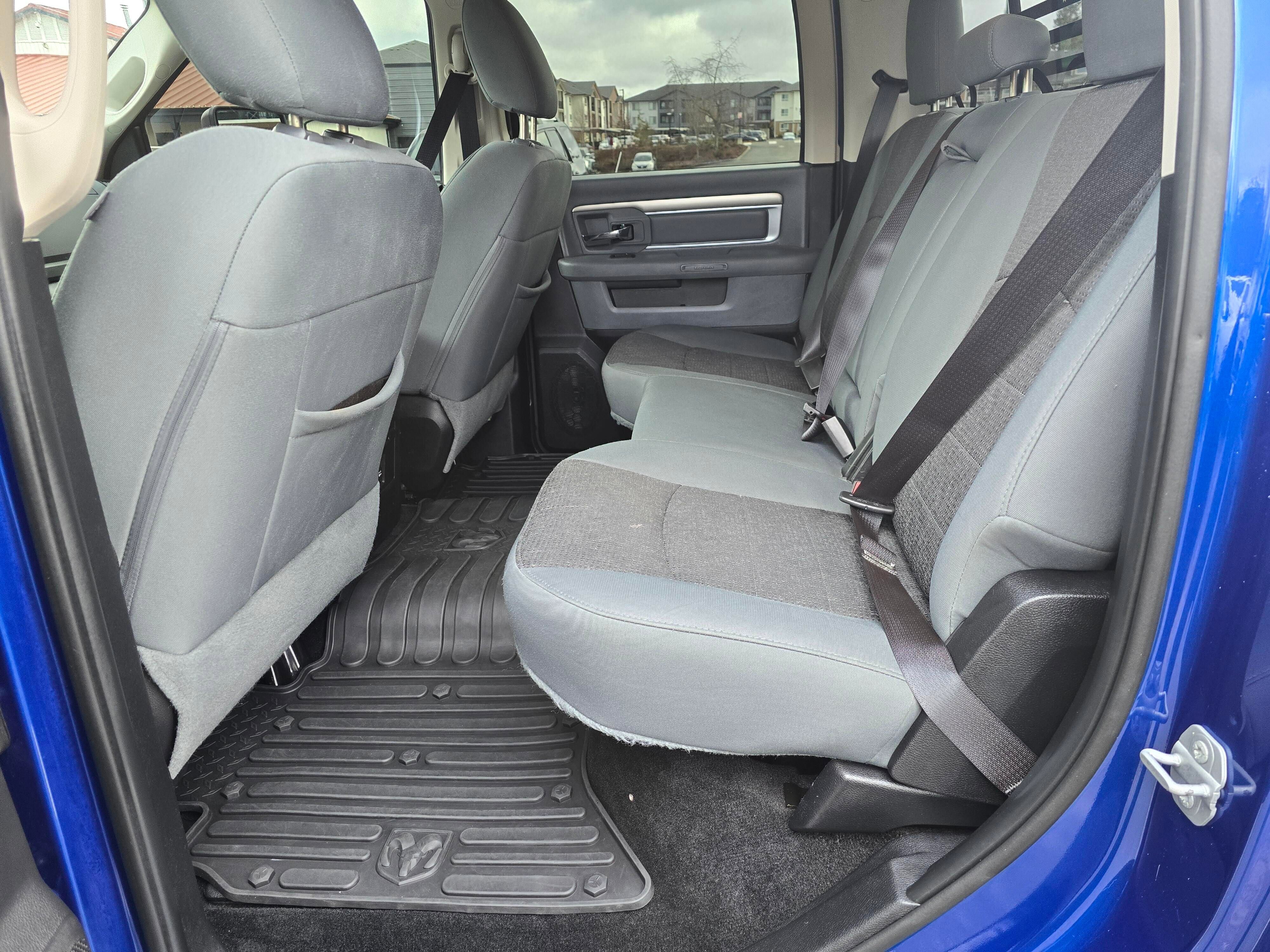 Used 2016 RAM 2500 Big Horn image 32