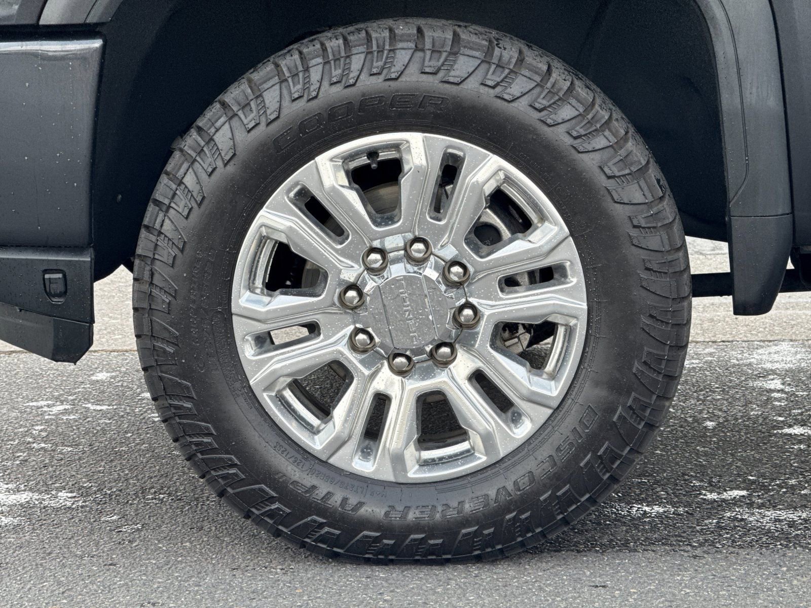 Used 2021 GMC Sierra 2500 Denali w/ Denali Ultimate Package image 32