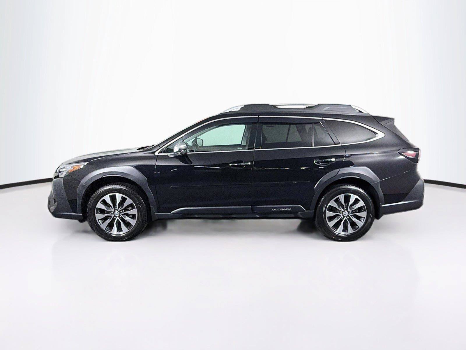 Used 2024 Subaru Outback Touring XT w/ Popular Package #2 AWD/4WD image 8