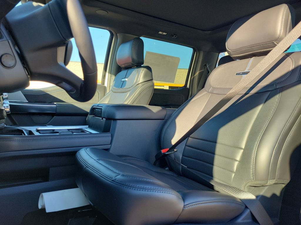 New 2026 Ford F250 Platinum AWD/4WD image 16