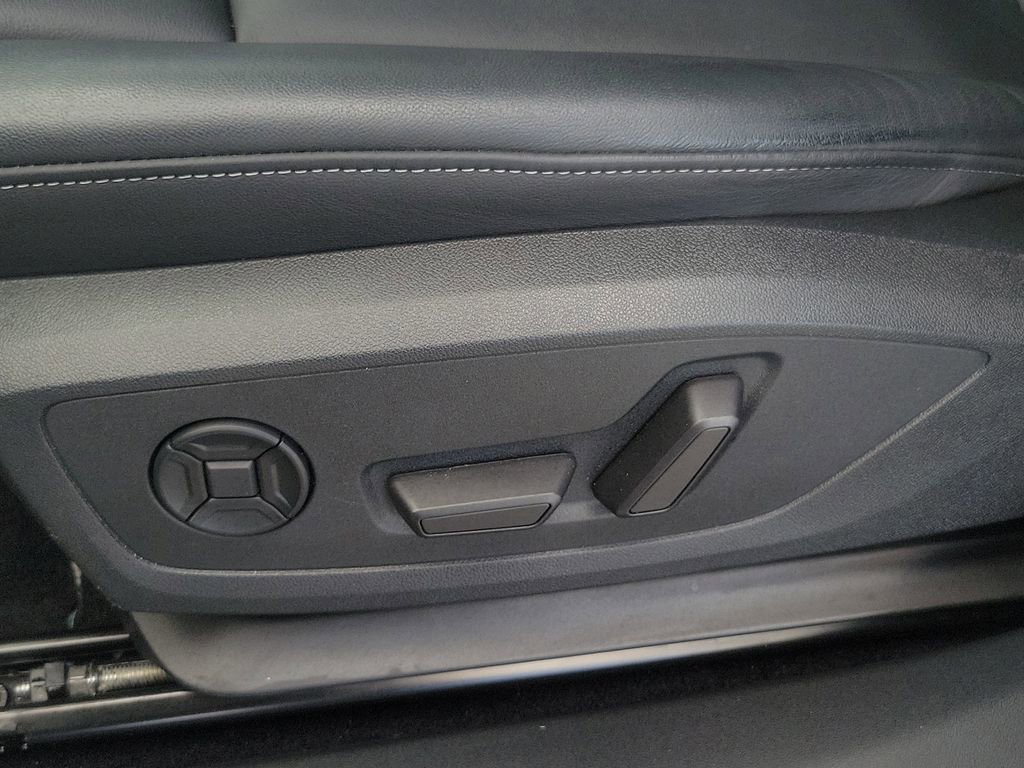 Certified 2024 Audi Q4 e-tron Premium Plus RWD image 17