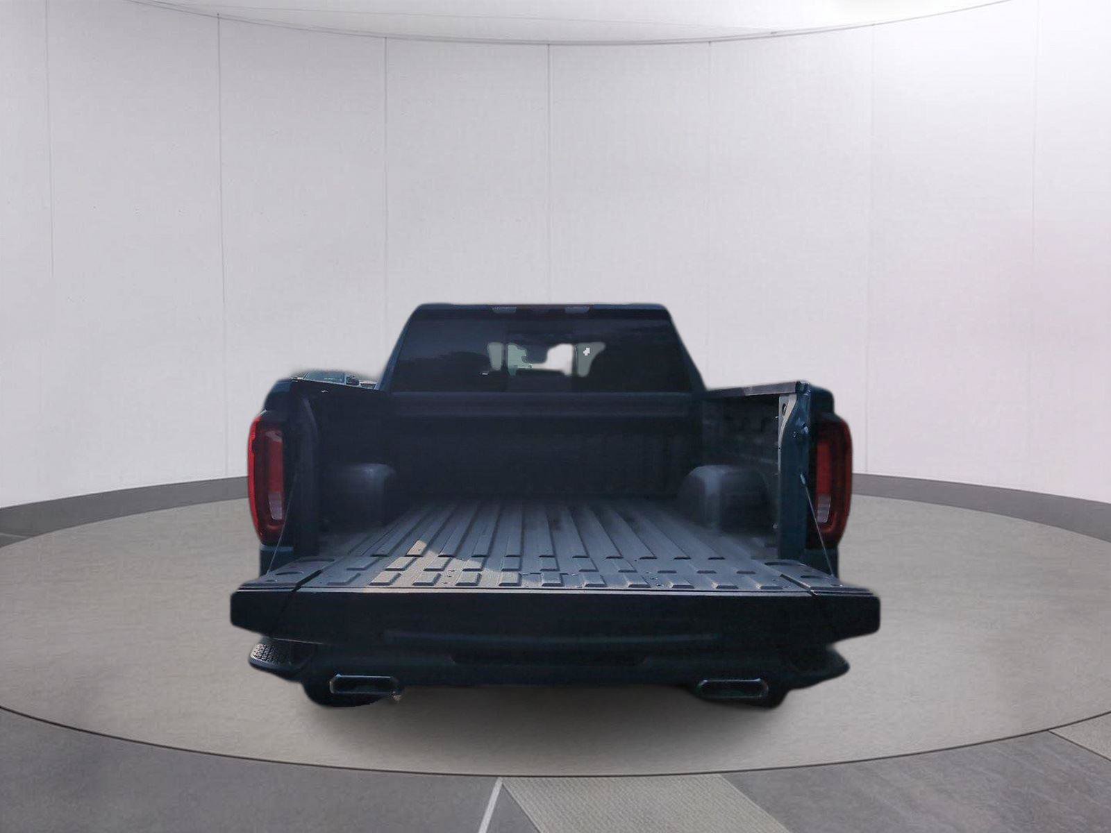 Used 2025 GMC Sierra 1500 Denali w/ Denali Reserve Package AWD/4WD image 5