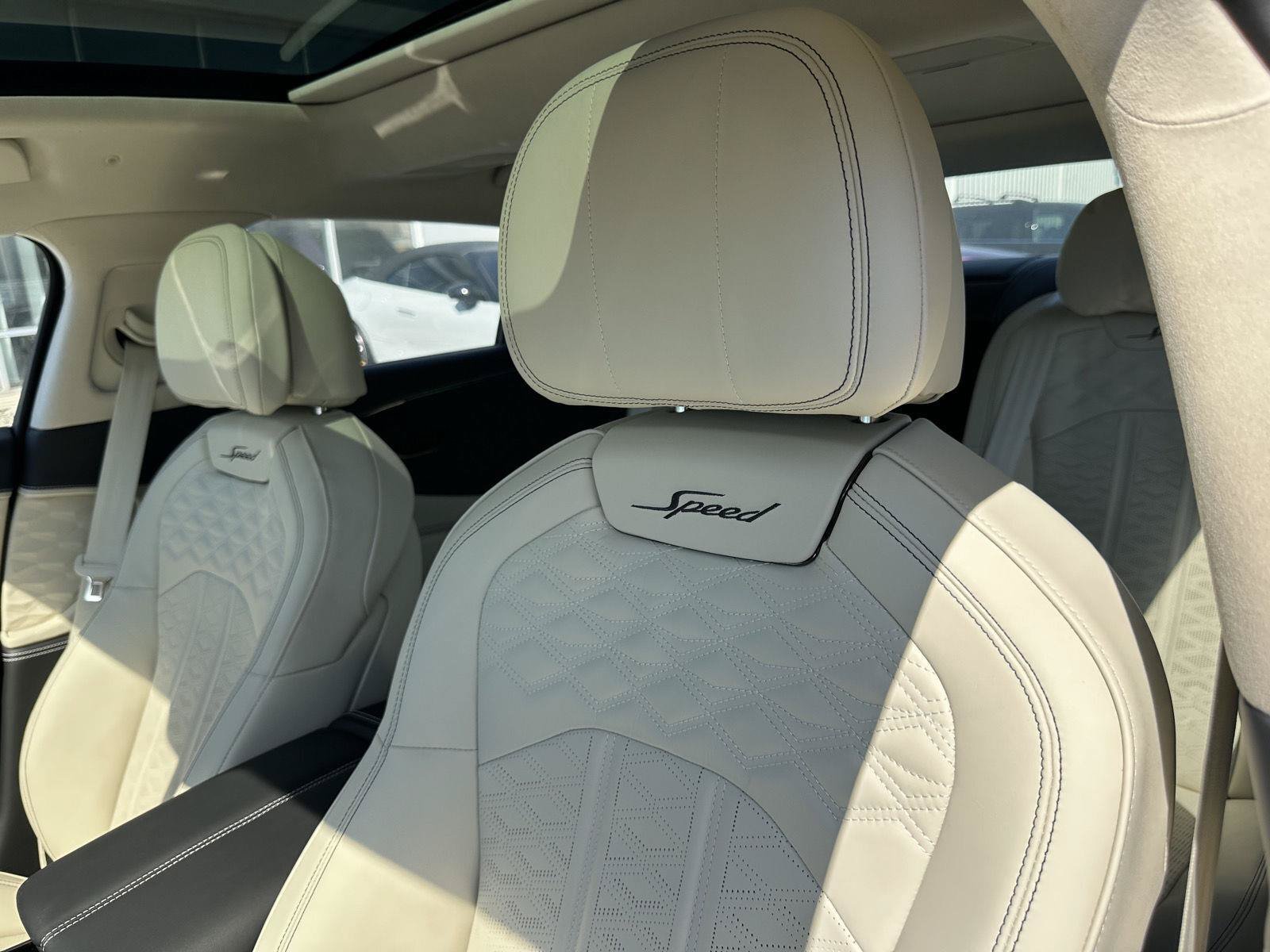 New 2026 Bentley Flying Spur Plug-In Hybrid AWD/4WD image 10