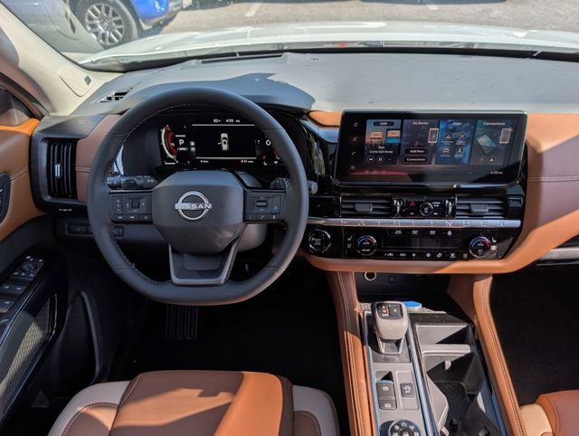 New 2026 Nissan Pathfinder Platinum w/ Cargo Package AWD/4WD image 17