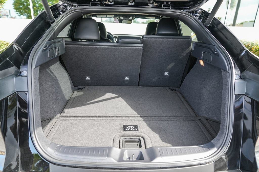 Used 2025 INFINITI QX55 Luxe w/ Cargo Package AWD/4WD image 24