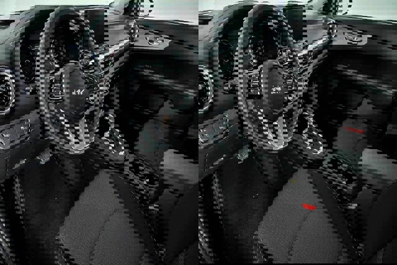 Used 2024 Kia Forte LXS image 19