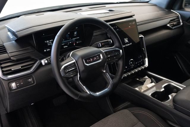 Used 2025 GMC Acadia Elevation image 4