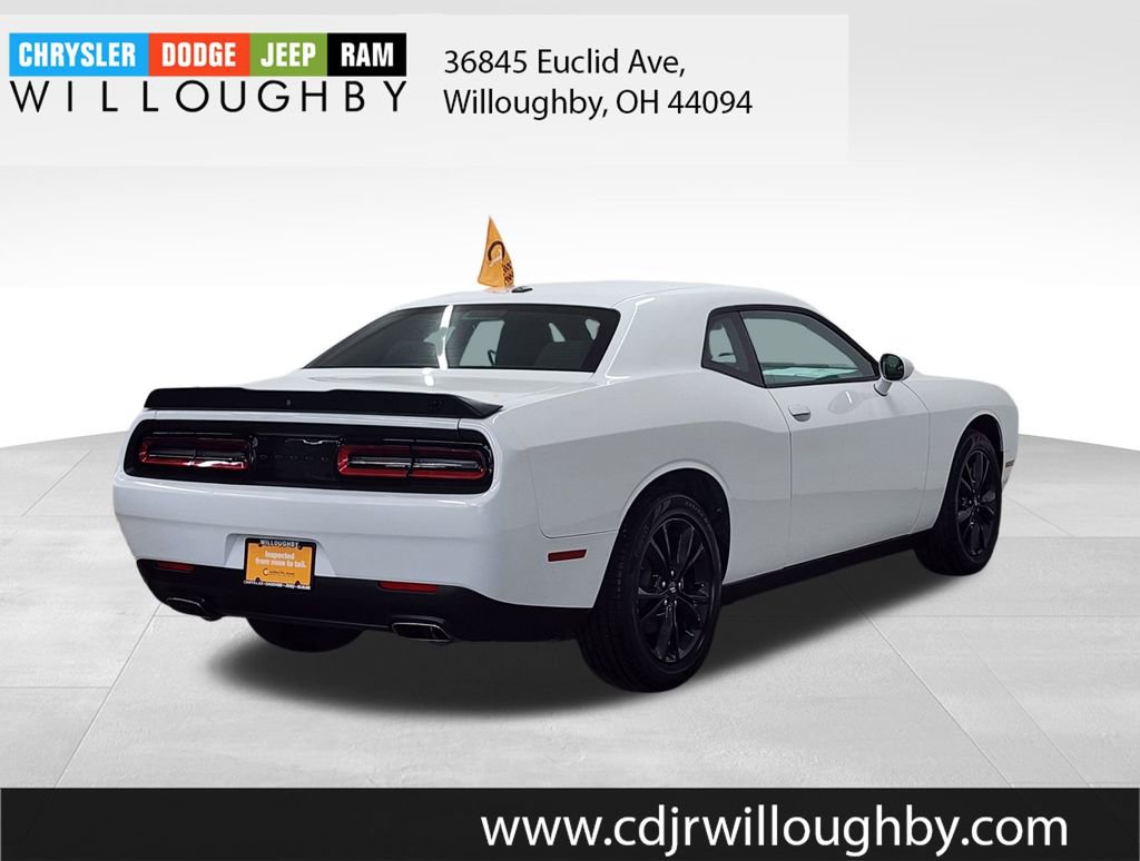 Certified 2022 Dodge Challenger SXT w/ Blacktop Package image 8