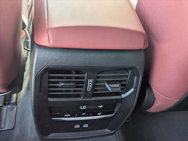 Used 2025 BMW i4 eDrive40 image 18