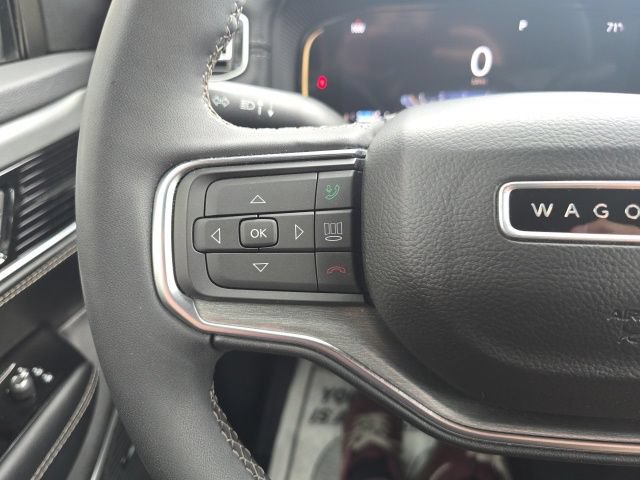 Used 2022 Jeep Wagoneer Series I AWD/4WD image 14