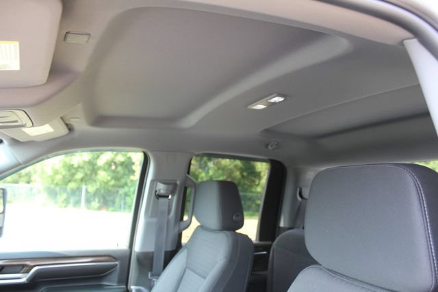 Used 2024 Chevrolet Silverado 2500 LT AWD/4WD image 19