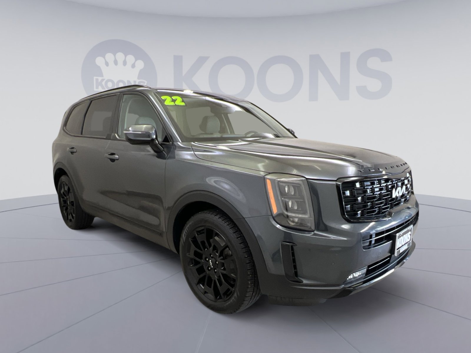 Used 2022 Kia Telluride SX w/ Nightfall Edition Package AWD/4WD image 2