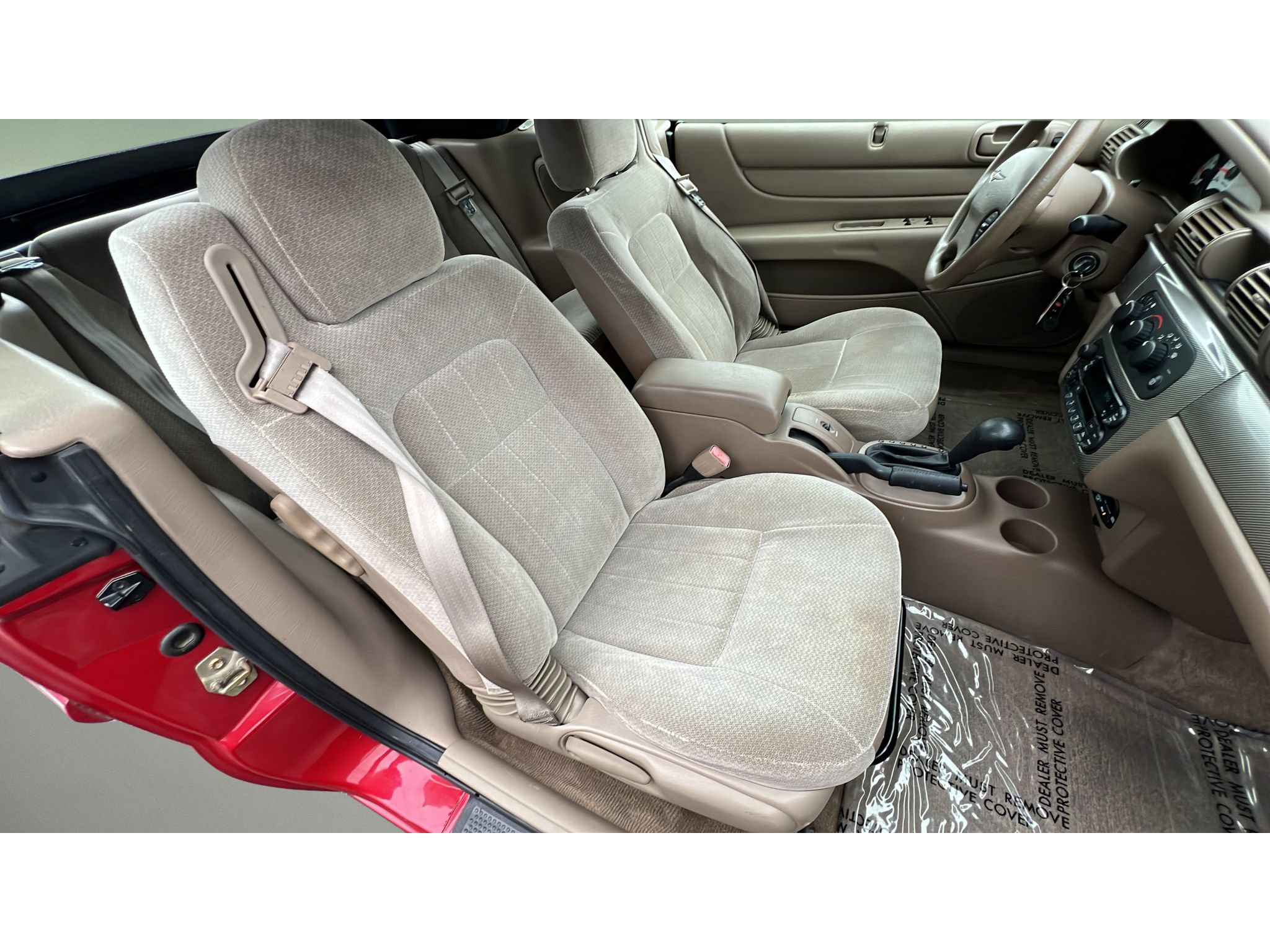 Used 2002 Chrysler Sebring GTC FWD image 31