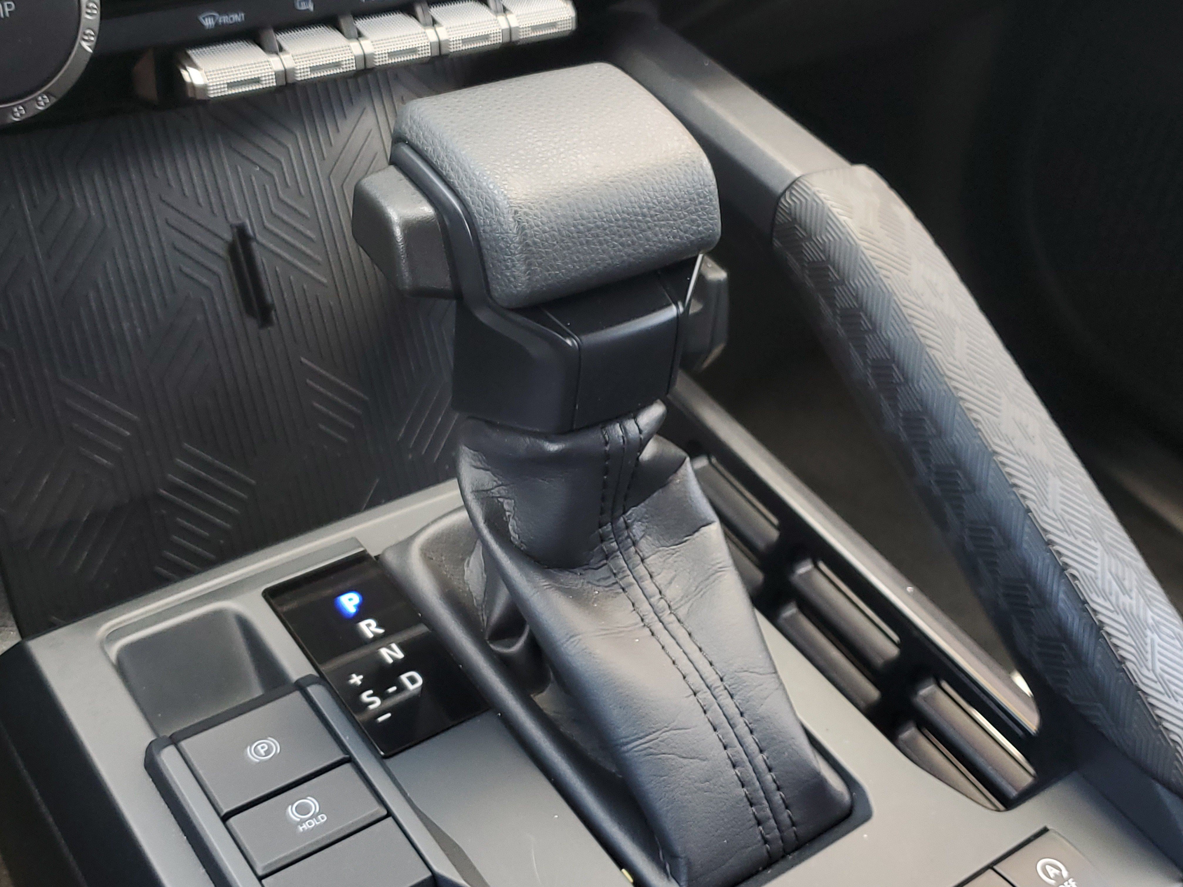 Used 2025 Toyota Tacoma SR5 RWD image 30