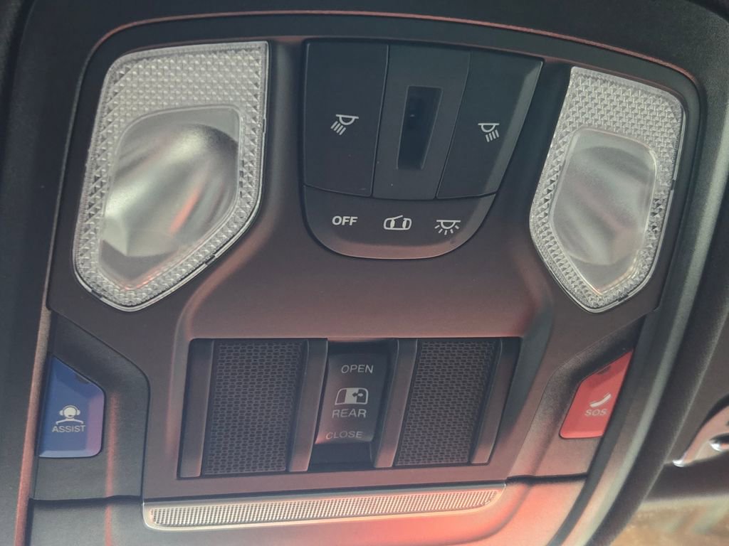 Certified 2023 RAM 1500 Big Horn image 28