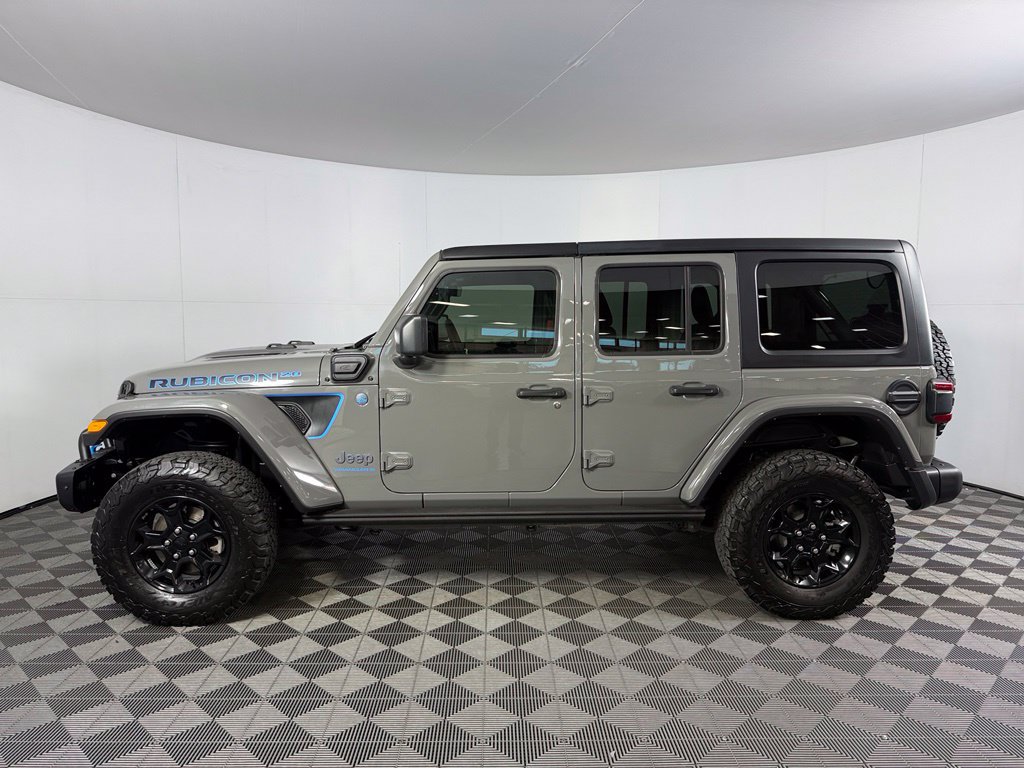 Used 2023 Jeep Wrangler Unlimited Rubicon 4xe AWD/4WD image 10