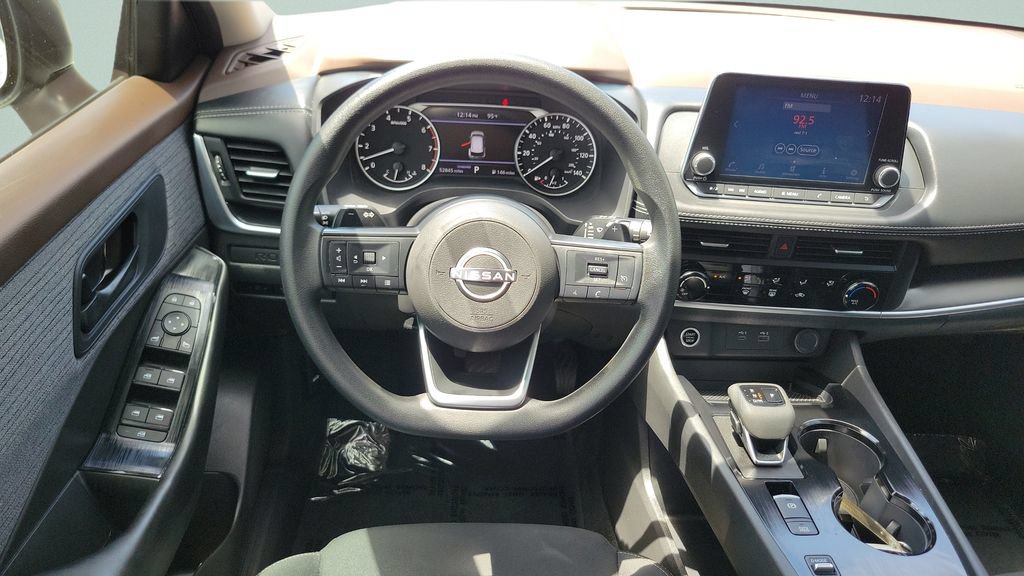 Used 2023 Nissan Rogue S FWD image 14