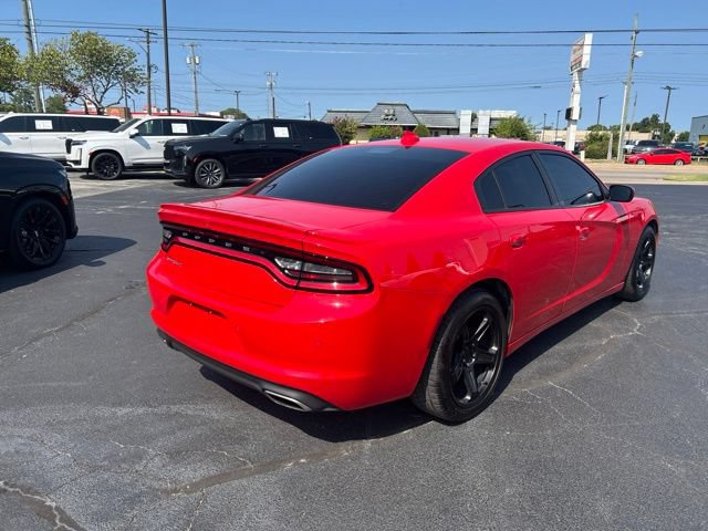 Used 2020 Dodge Charger SXT w/ Plus Group RWD image 6