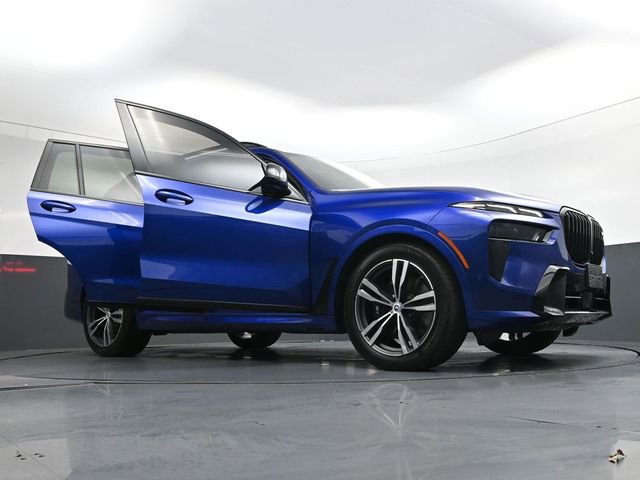 Used 2023 BMW X7 M60i w/ Executive Package image 42