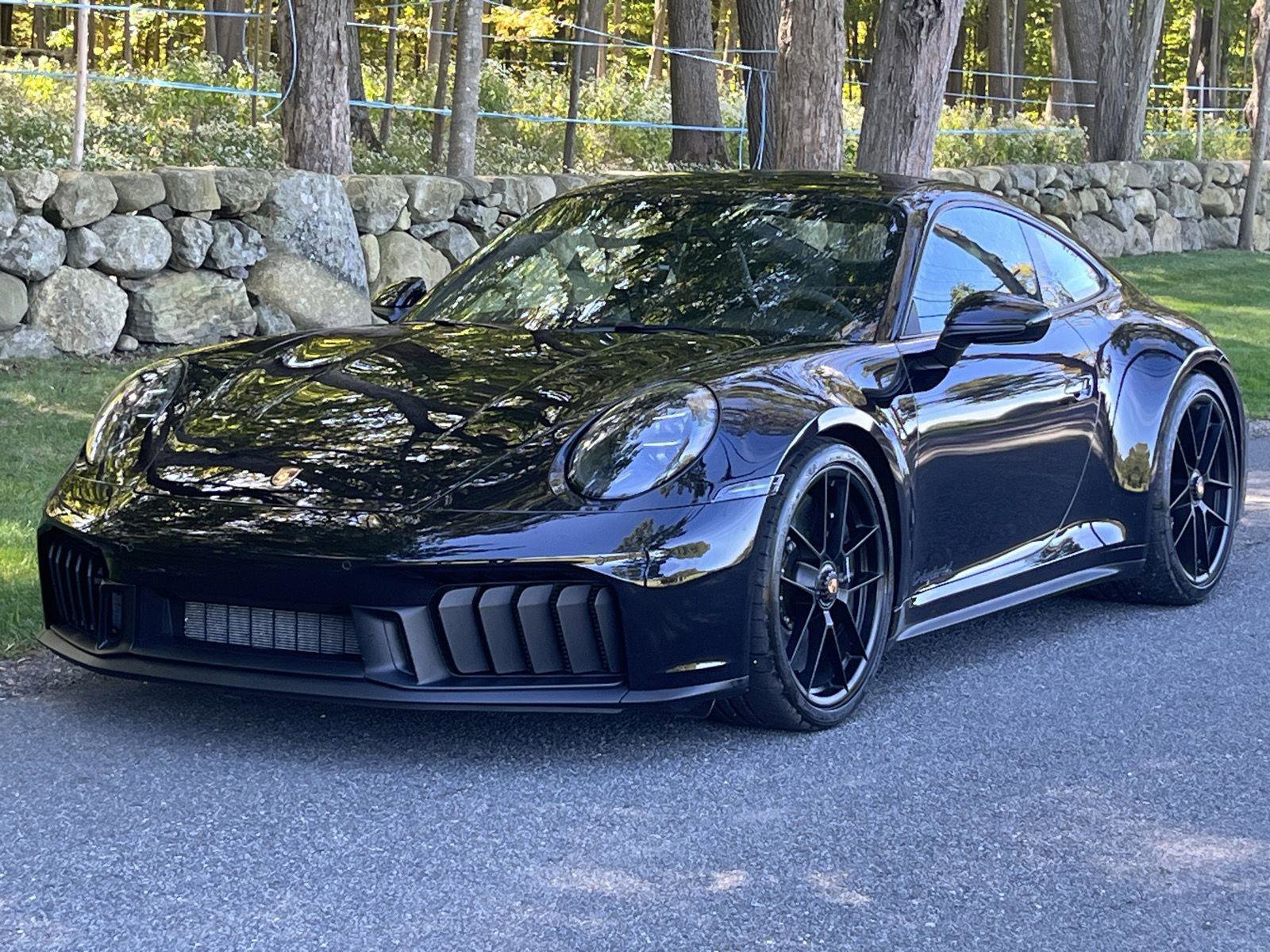 Used 2025 Porsche 911 Carrera 4 GTS image 27