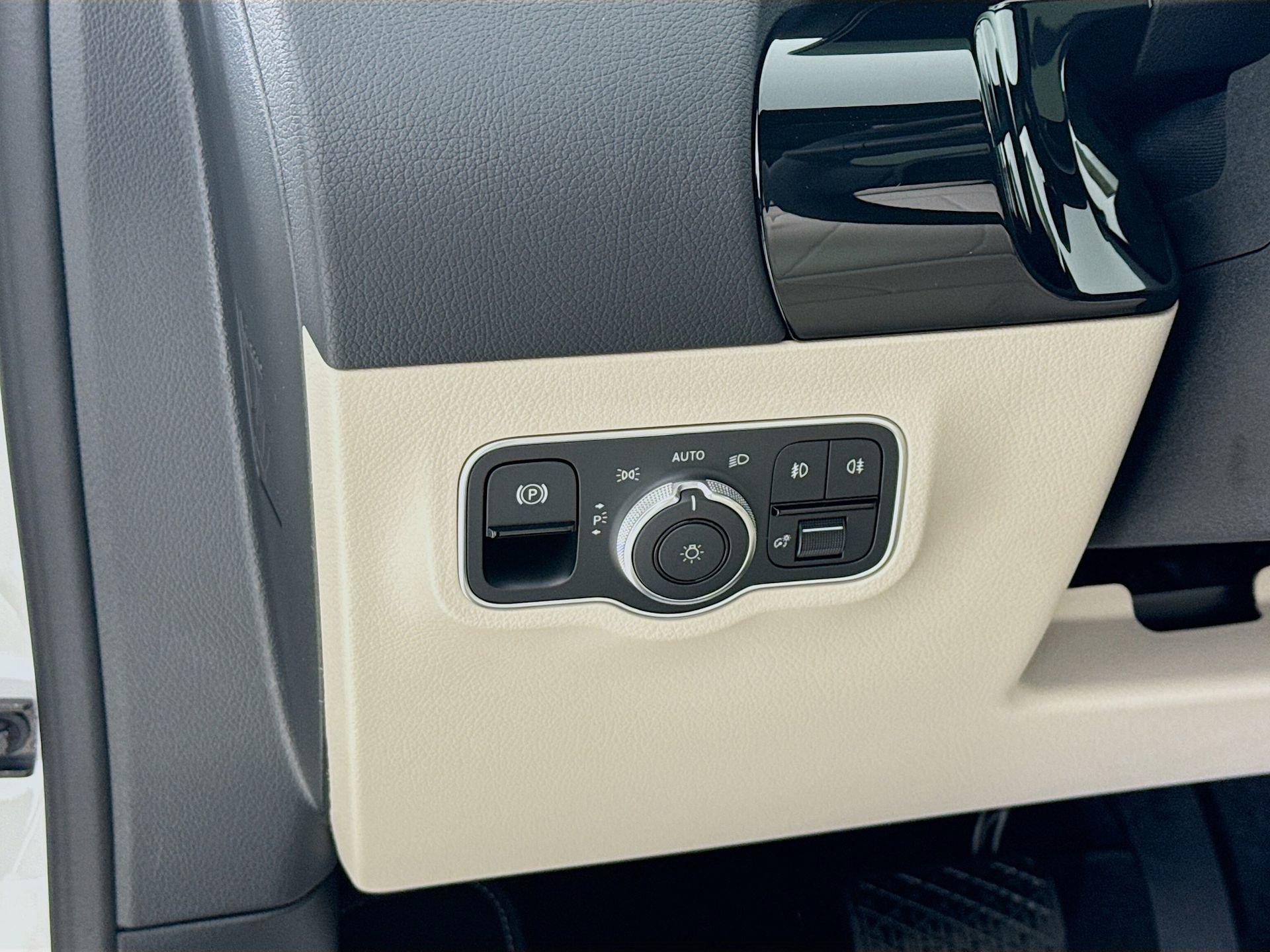 New 2026 Mercedes-Benz GLA 250 image 11