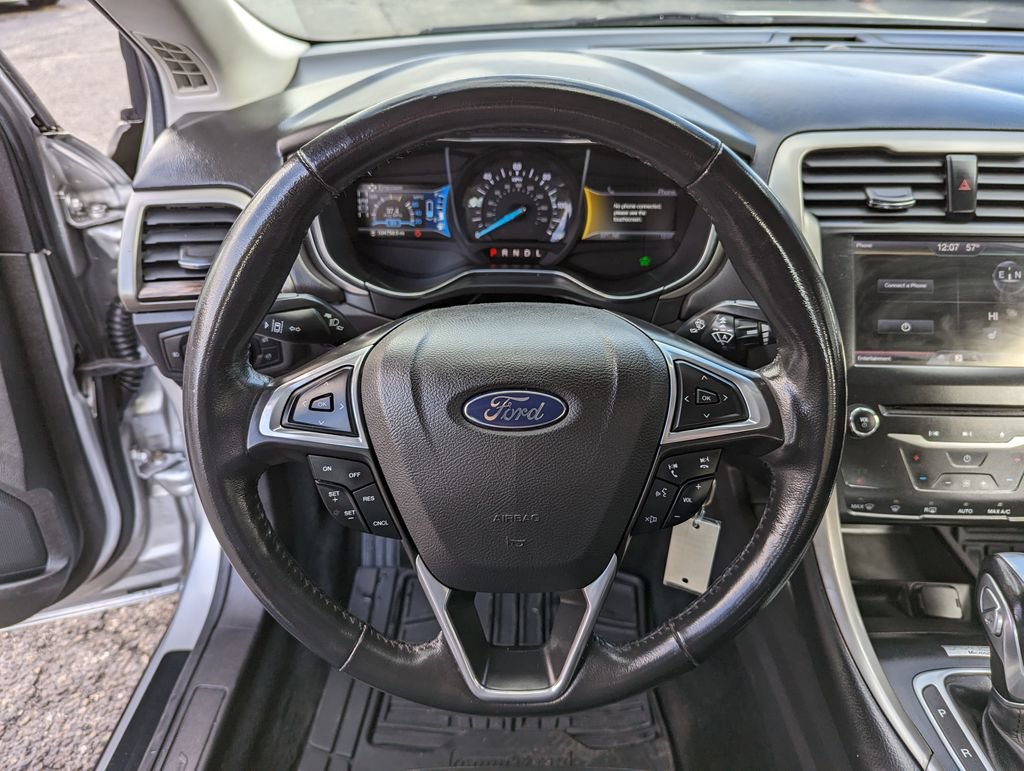 Used 2014 Ford Fusion Energi SE w/ Driver Assist Package FWD image 15