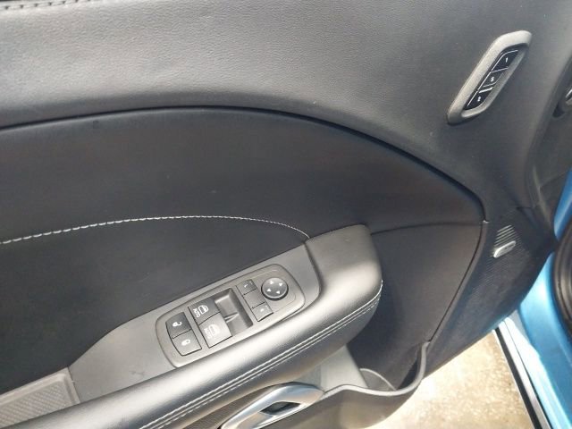 Used 2023 Dodge Challenger GT w/ Plus Package image 6