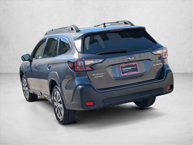 Used 2025 Subaru Outback Premium AWD/4WD image 8