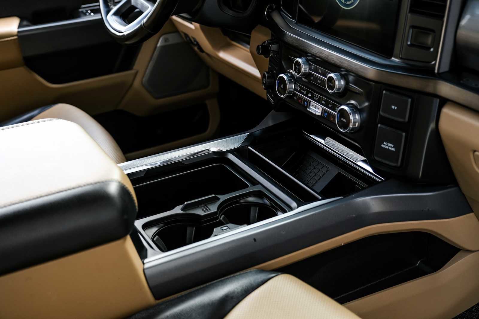 Used 2023 Ford F350 Lariat w/ FX4 Off-Road Package image 24