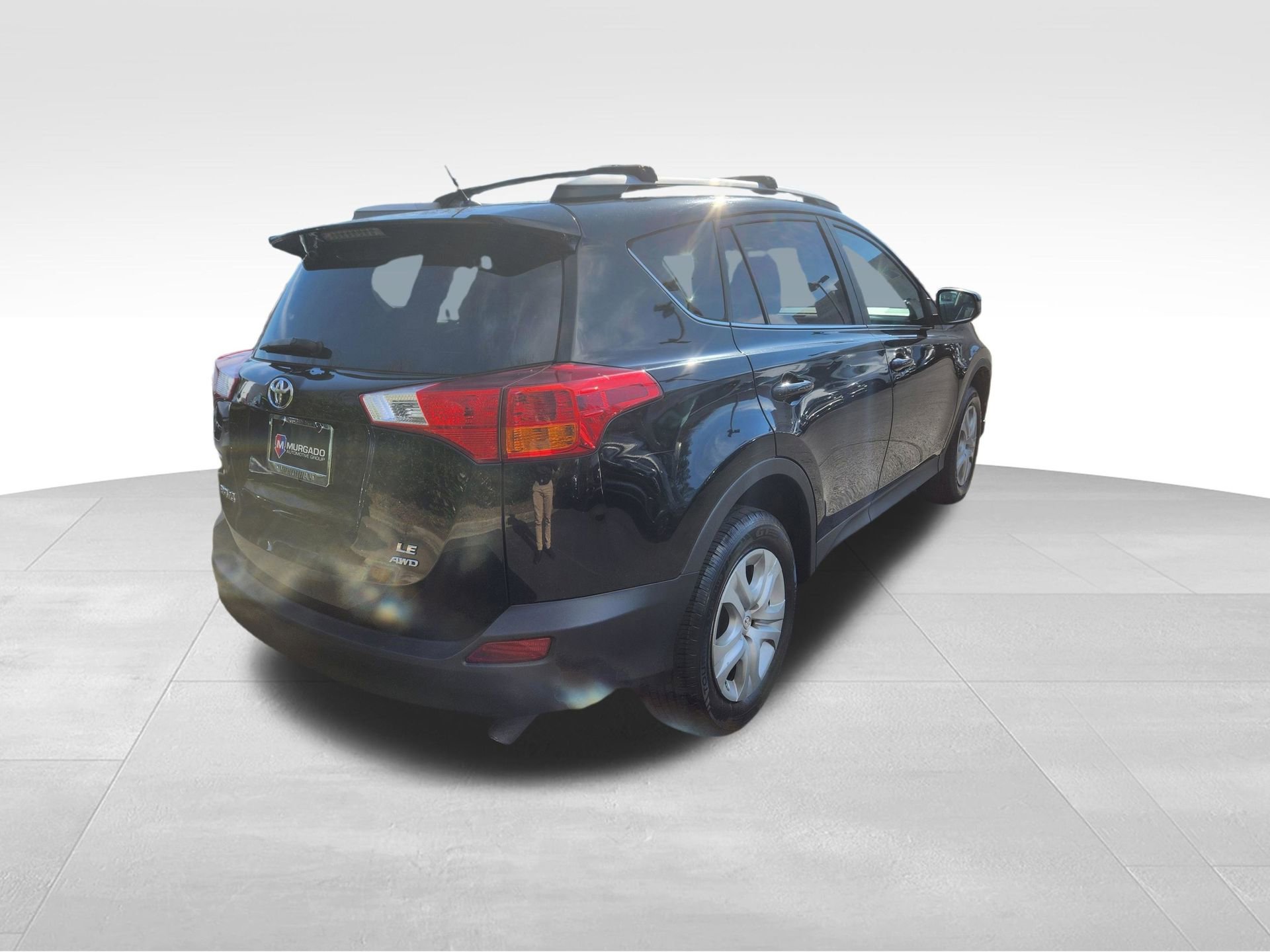 Used 2015 Toyota RAV4 LE image 18
