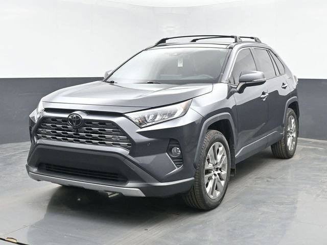 Used 2019 Toyota RAV4 Limited w/ Advanced Technology Package image 7
