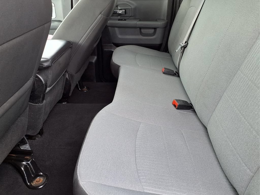 Used 2024 RAM 1500 Classic SLT AWD/4WD image 11
