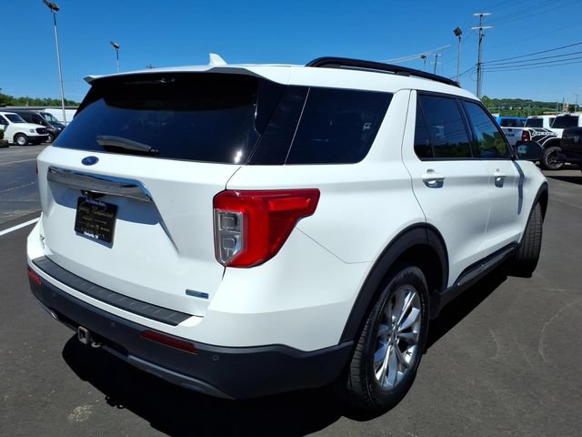 Used 2020 Ford Explorer XLT w/ Equipment Group 202A AWD/4WD image 25